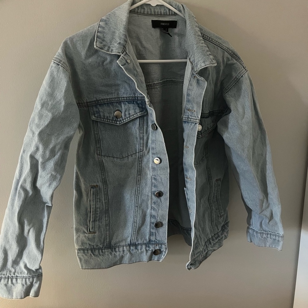 forever 21 light wash blue denim jacket